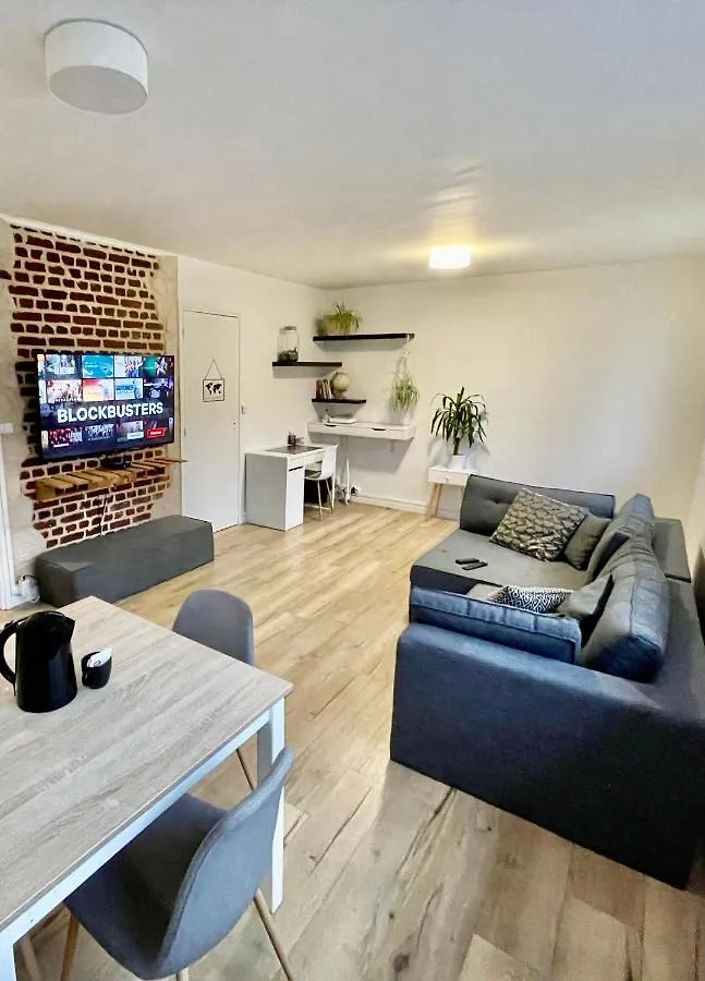 Grand T2 Au Rdc Hyper Centre Navette Et Sauna En Option Beauvais