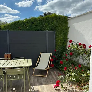 Maison Des Larris - Proche Aeroport - Navette Gare Hébergement de vacances